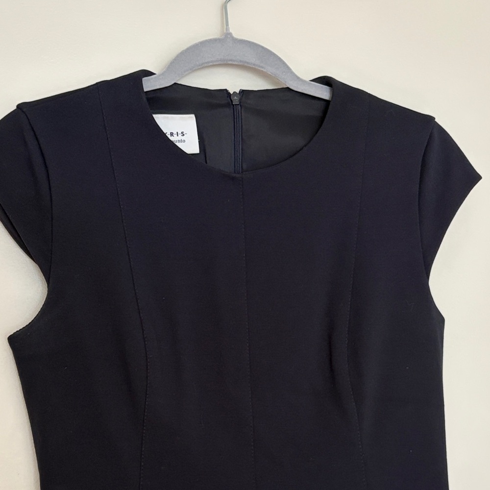 Akris Punto Black Cap-Sleeve Midi Dress with Tiered Hem